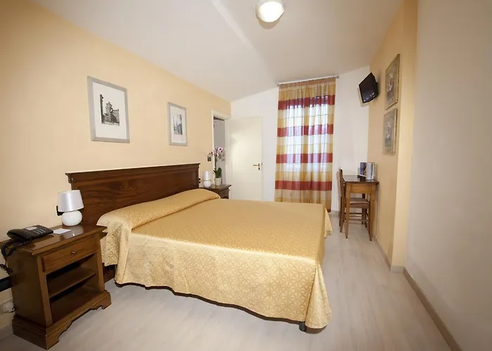 Hotel Santo Stefano Ferrara
